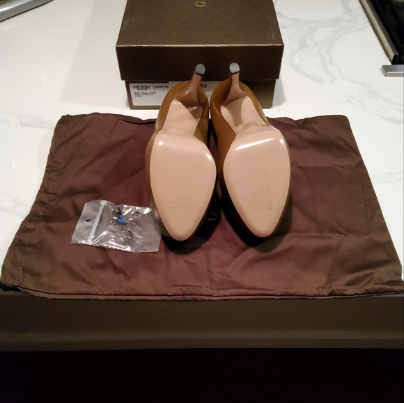 GUCCI  Nappa Charlotte Round Toe Leather Brown Pumps Heels Size 39 Made in Italy - Picture 6 of 8